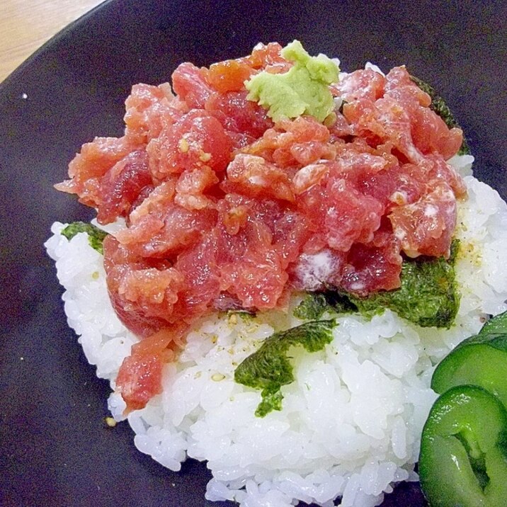 マヨネーズでコクアップ＊まぐろの中落ち丼＊